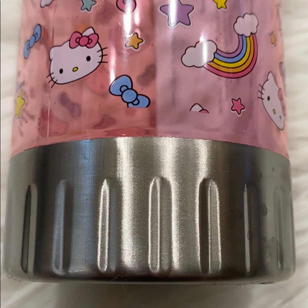 Hello Kitty Tumbler - Picture 3 of 4